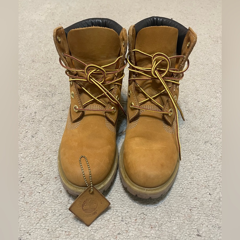 Women’s Timberland Boots size 8, barley worn